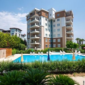 River Park Residence Lara